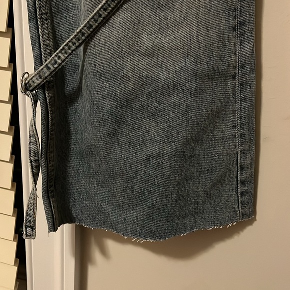 Zara Petite Cargo Jeans with Raw Hem - Picture 4 of 5